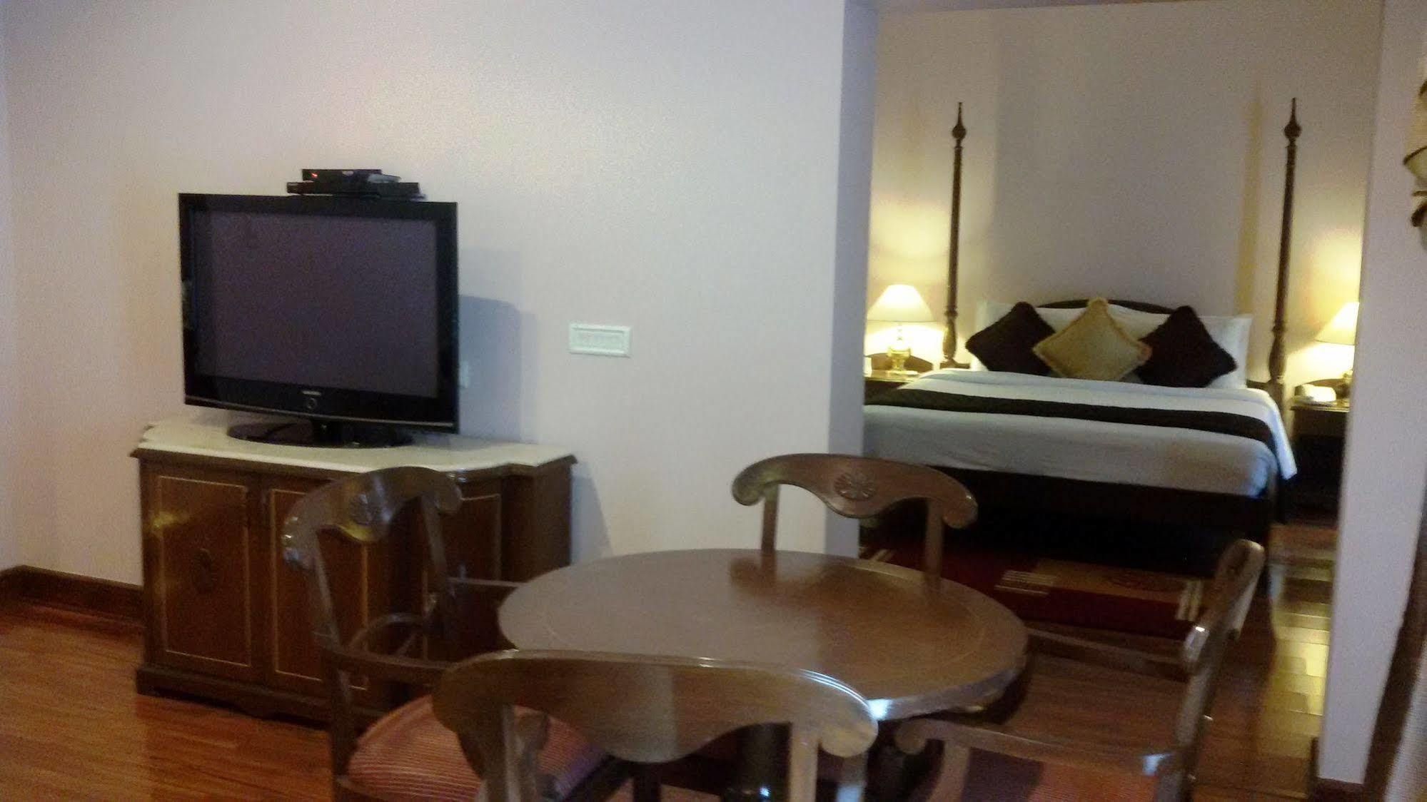 מלון Park Plaza Chennai Omr מראה חיצוני תמונה